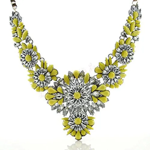 Collar con Detalles de Flores en Cristales de Colores